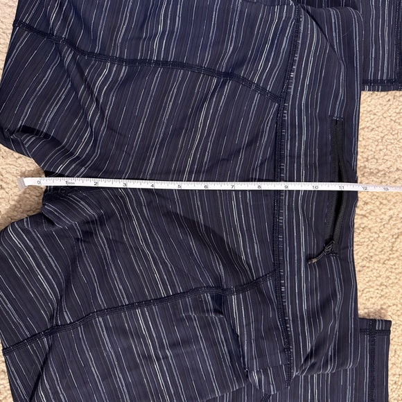 Lululemon Athletica Pace Rival Crop Black Patterned Leggings - Picture 8 of 10